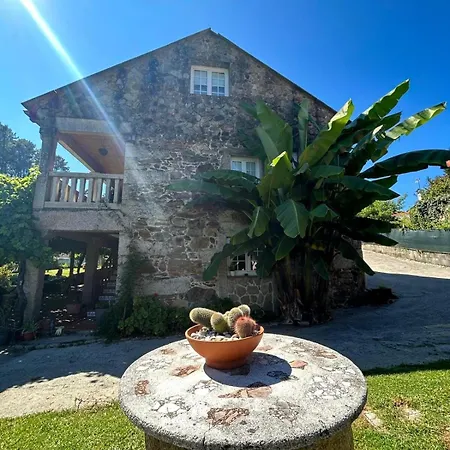 Holiday home O Meixal, Con Piscina Y Asador Porrino
