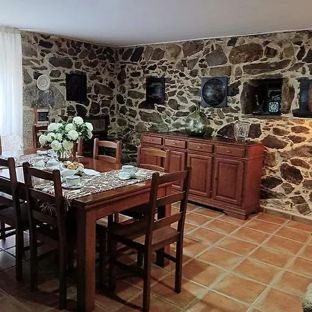 度假居 O Meixal, Con Piscina Y Asador *