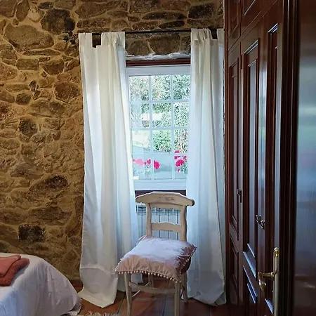 O Meixal, Con Piscina Y Asador Ferienhaus