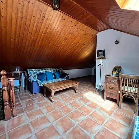 Holiday home O Meixal, Con Piscina Y Asador Porrino